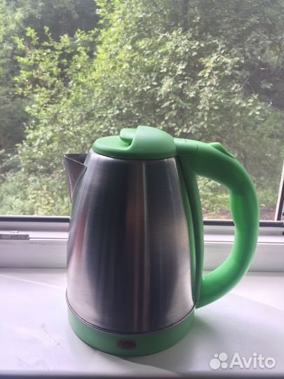 Чайник электрический новый