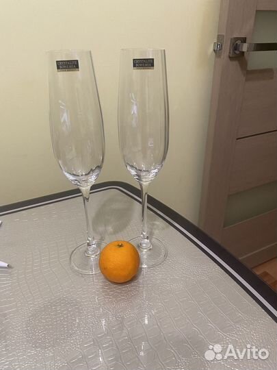 Бокалы для шампанского