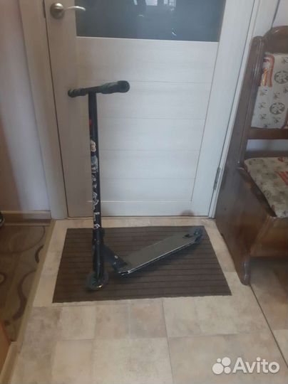 Трюковой самокат