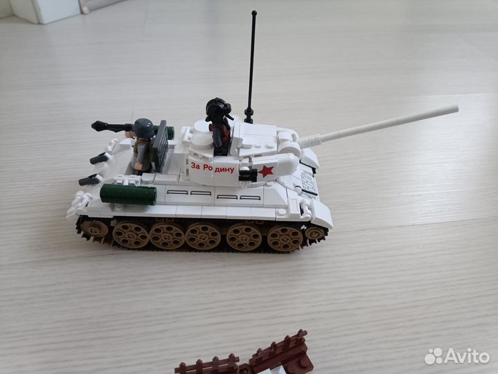 Конструктор армия танк