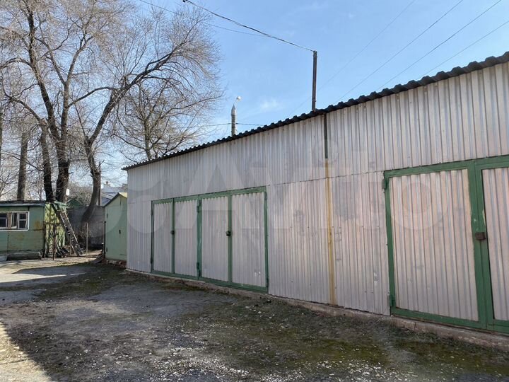 Магазин-Склад, 2700 м²