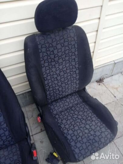 Комплект сидений Opel Astra G