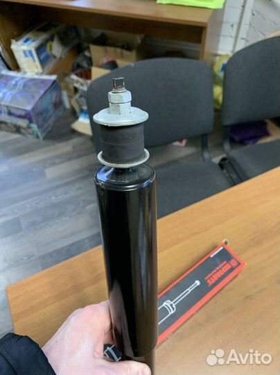 Амортизатор задний Гранд Витара 99-2005