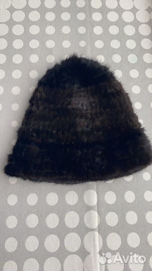 Шапка, повязка и перчатки из вязаной норки