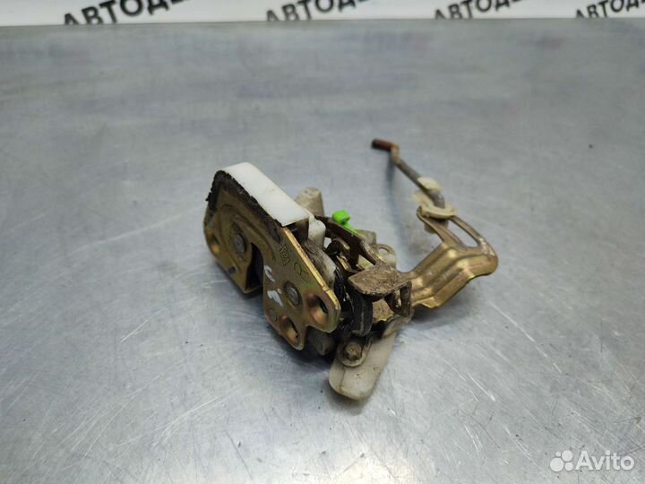 Замок двери Mitsubishi Libero CD5W 1998 г.в