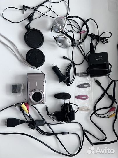 Комплект разных устройств