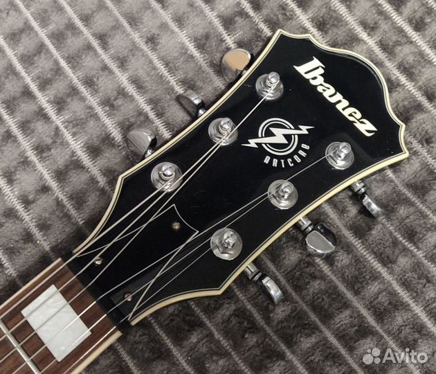 Полуакустическая гитара Ibanez AF75 + аксессуары