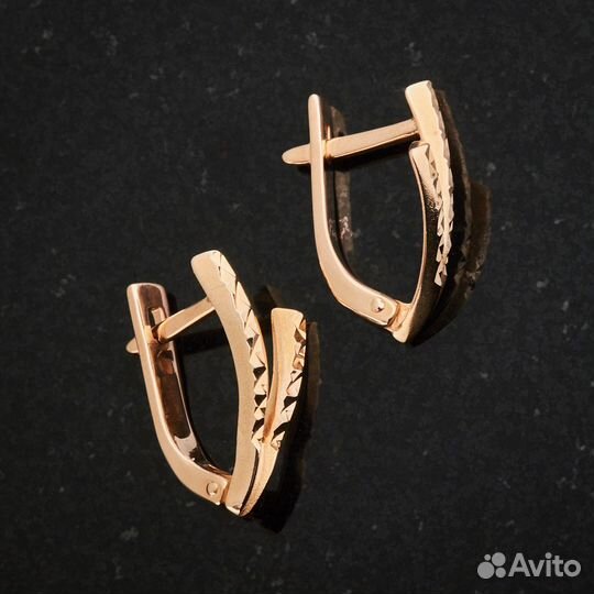 Серьги из красного золота с алмазной гранью