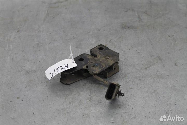 Замок капота Volkswagen Touareg (02-07)