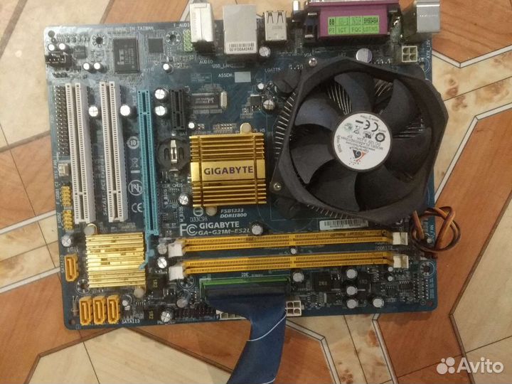 Материнская плата с процессором