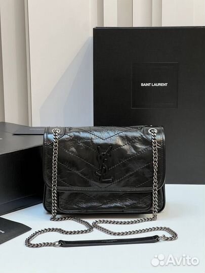 Женская сумка через плечо saint laurent Nikki