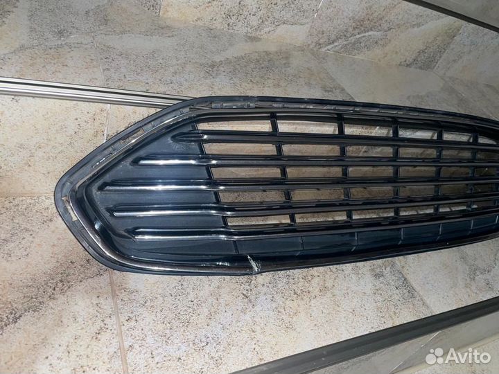 Решетка радиатора Форд Мондео 5, Ford Mondeo 5