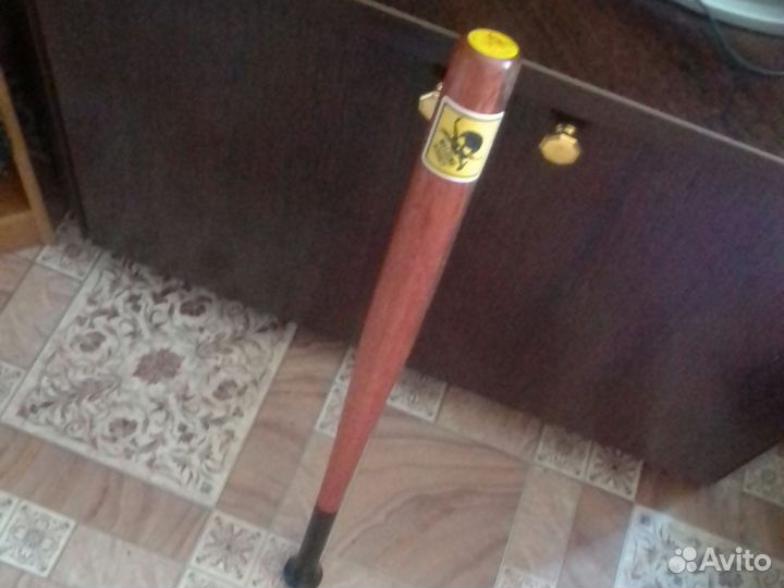 Бейсбольная бита