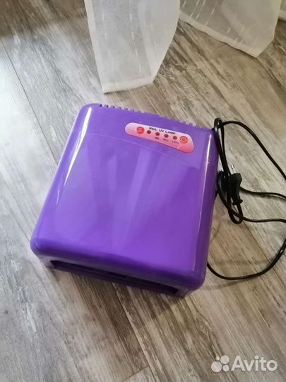 Уф лампа для ногтей