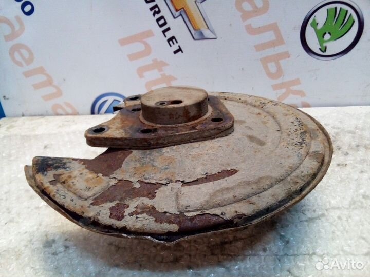 Ступица задняя в сборе цапфа Geelly Emgrand