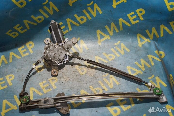 Стеклоподъемник передний левый Audi A6 C4