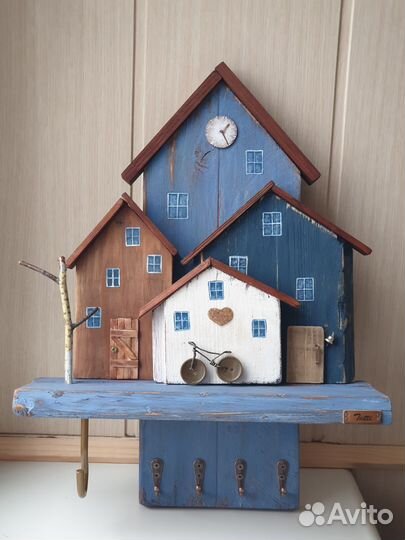 Ключница настенная из дерева