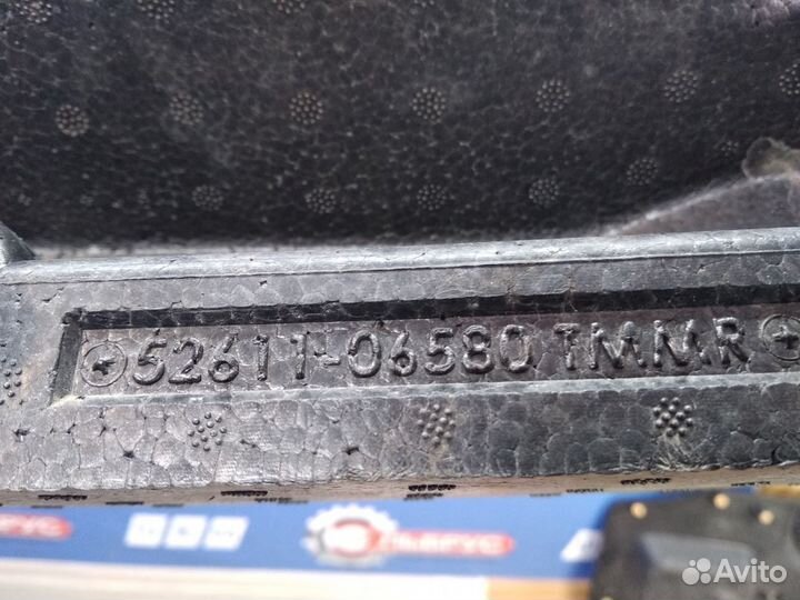 Абсорбер бампера Toyota Camry 8 хв70 2017