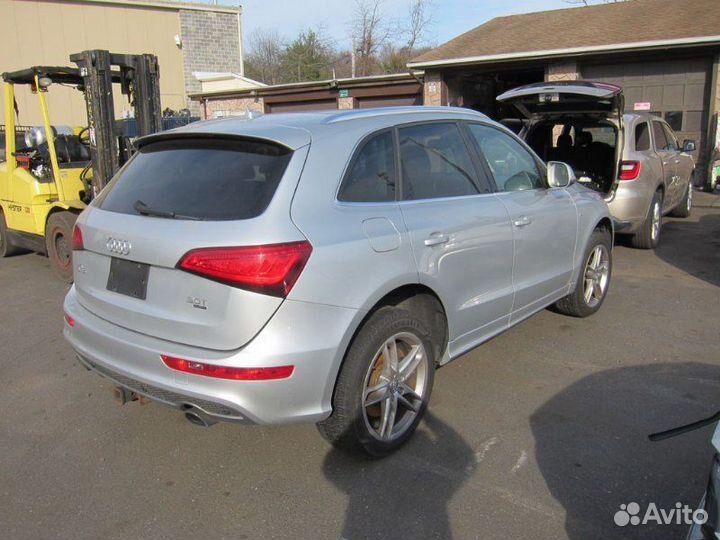 Авто в разбор Audi Q5 8R 3.0T компрессор ctuc 2012