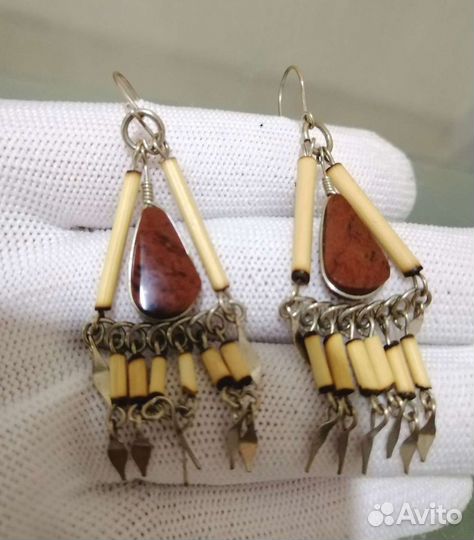 Серьги и брошь, нат. камни+кость