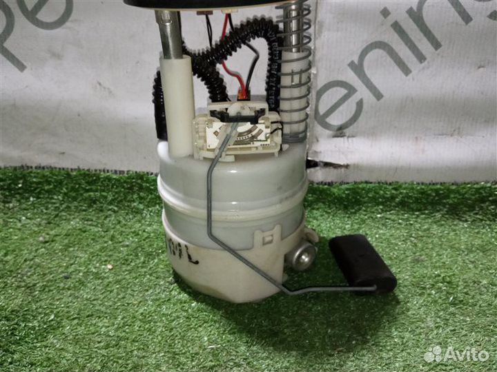 Бензонасос Nissan Tiida Latio SNC11 HR15DE