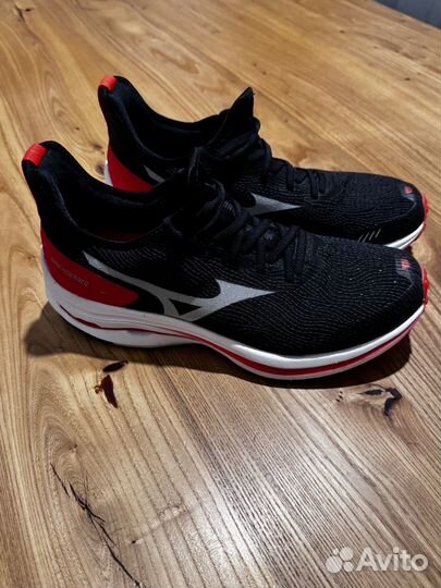 Кроссовки Mizuno Wave Rider Neo р.41 EU