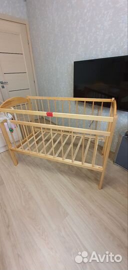 Детская кроватка