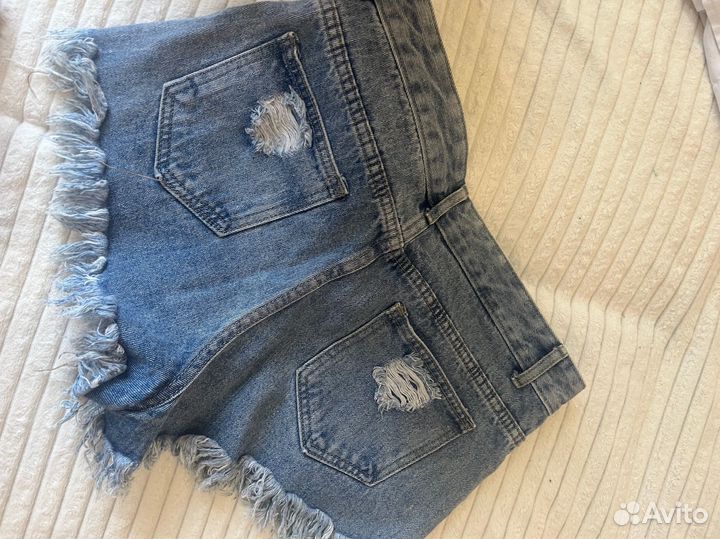 Женские джинсовые шорты