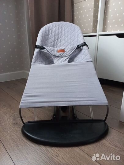 Шезлонг для новорожденных