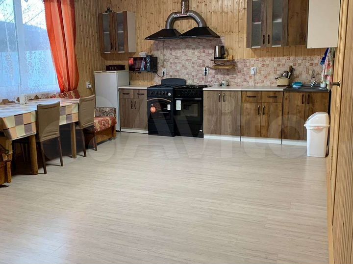 Дом 130 м² на участке 10 сот.