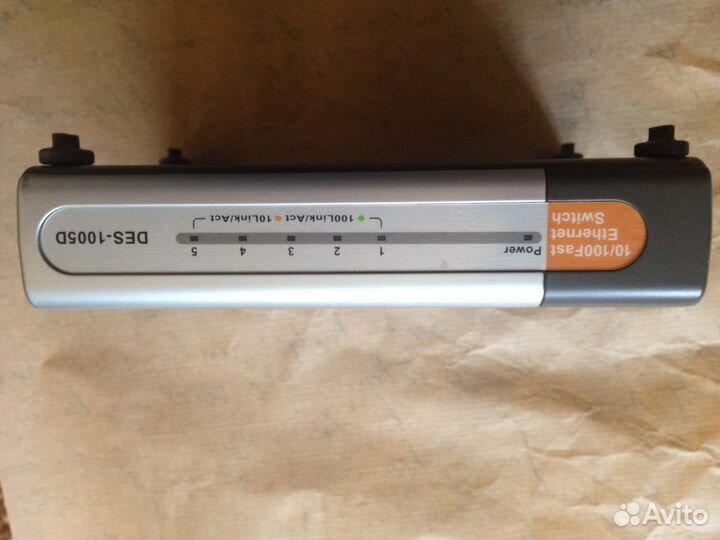 Коммутатор D-link DES-1005D