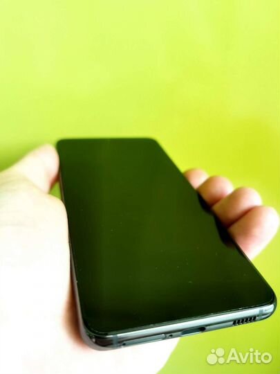 Samsung galaxy S21 новый