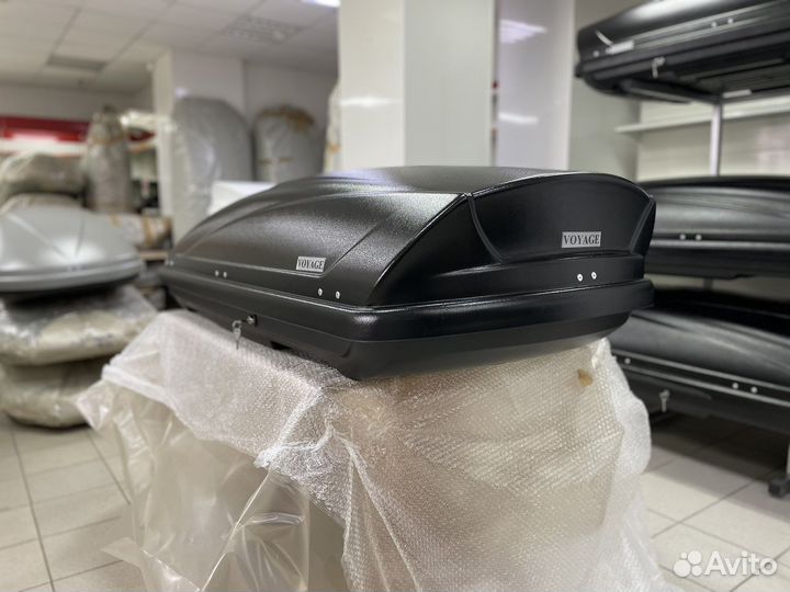 Автобокс Voyage 440л 175см Черный матовый