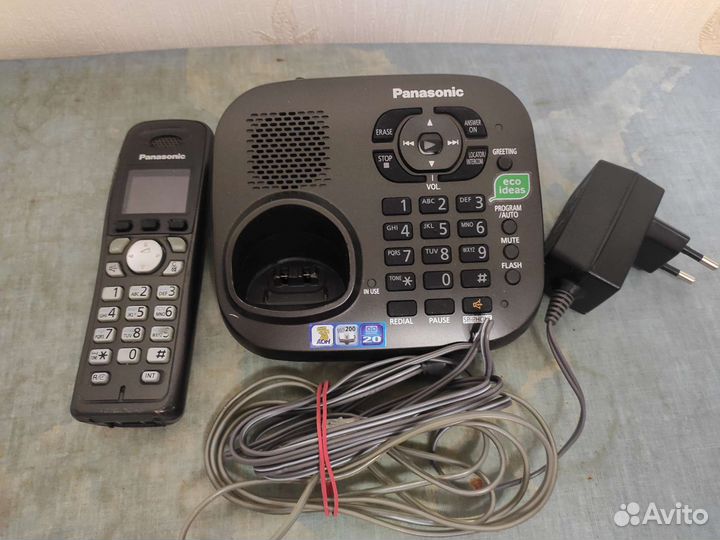 Телефон Panasonic KX-TG8041RU