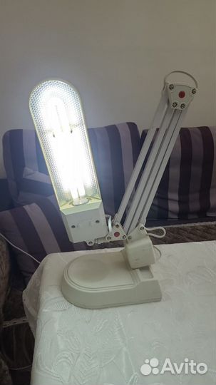 Лампа настольная бу