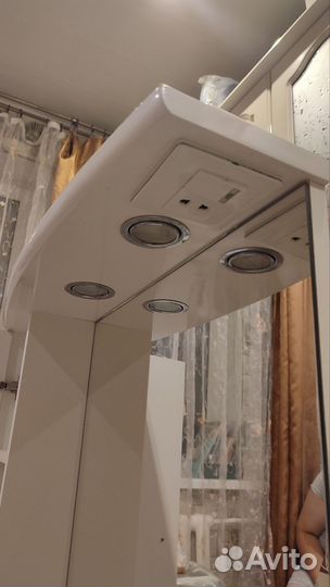 Шкафчик для ванной (0,655 х 0,76 х 0,17) 