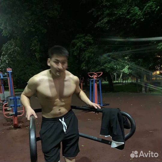 Официант от 16 лет