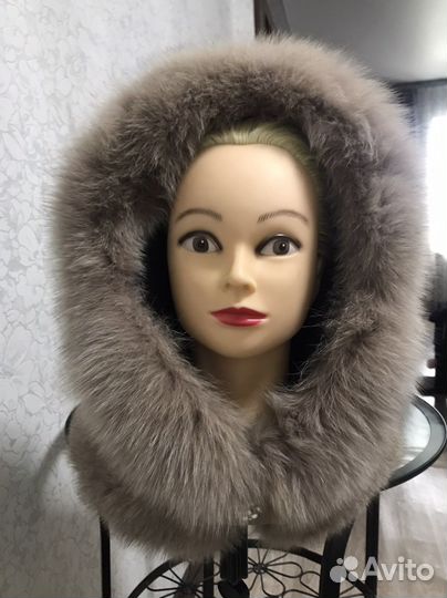 Меховой воротник песец