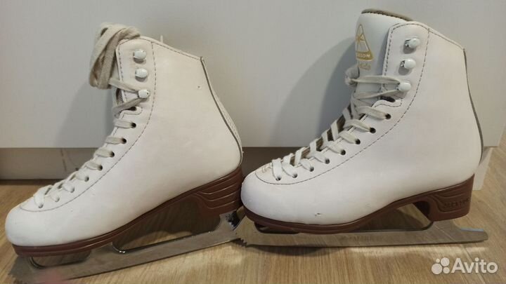 Фигурные коньки jackson artiste