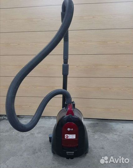 Пылесос LG новый