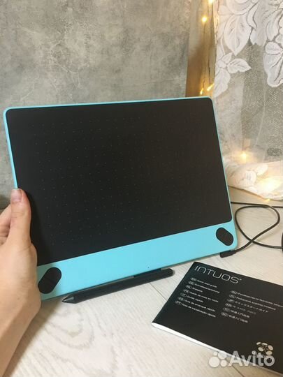 Графический планшет Wacom Intuos Art M