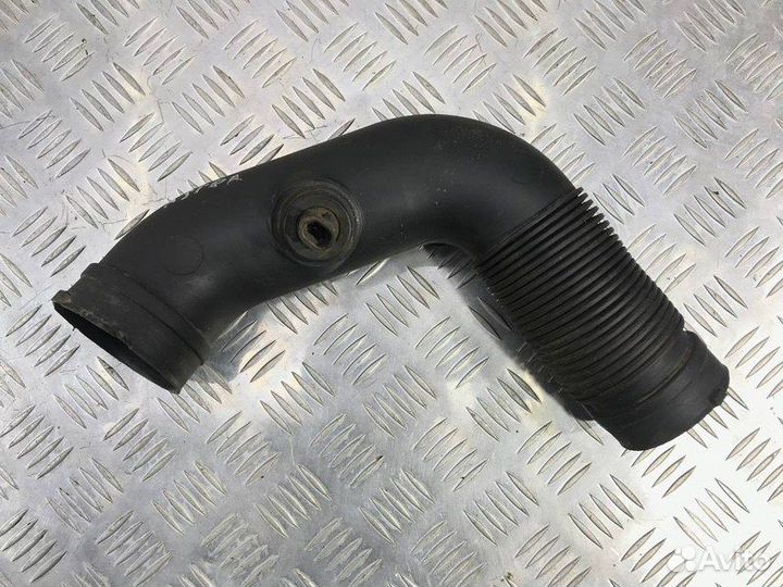 Патрубок воздушного фильтра Opel Astra Gtc H