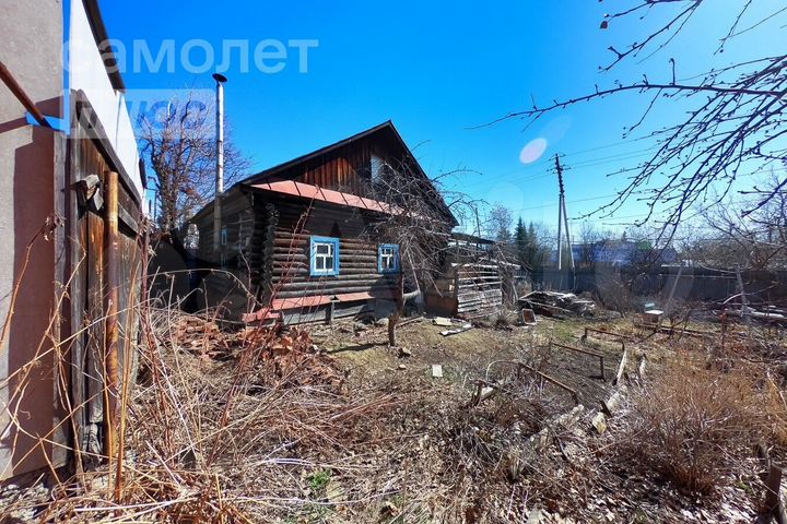 Дом 44 м² на участке 6,3 сот.