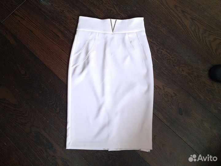 Юбка карандаш,44 р.летняя без подклада