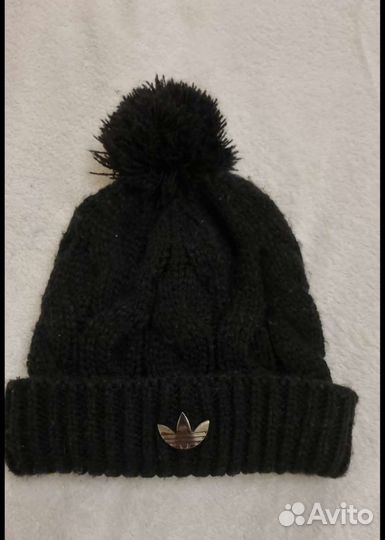 Шапка Adidas оригинал на 2-3 года