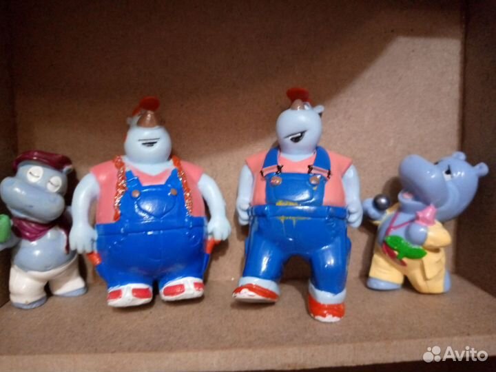 Игрушки из Киндер сюрприза большой выбор