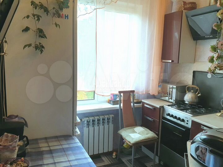 3-к. квартира, 58 м², 5/5 эт.