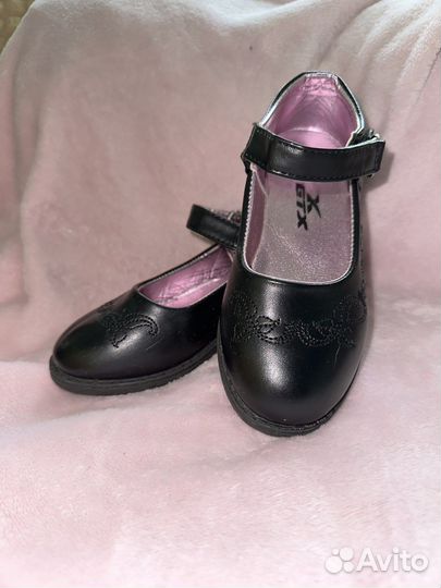 Туфли для девочки 28 размер черные