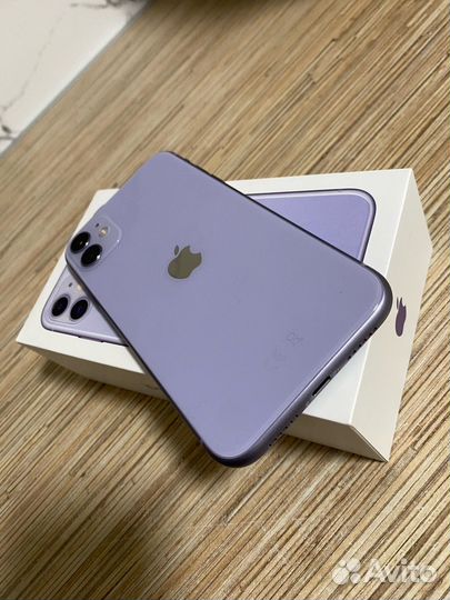 iPhone 11, 64 ГБ