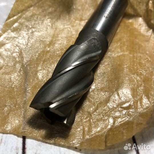 Фреза концевая 22,0 ц/х z4 Р6М5К5